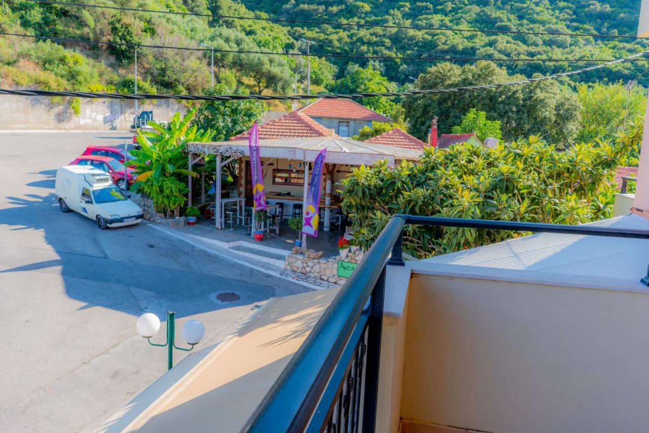 Valsamis Villa Apartments Πόρος Εξωτερικό φωτογραφία