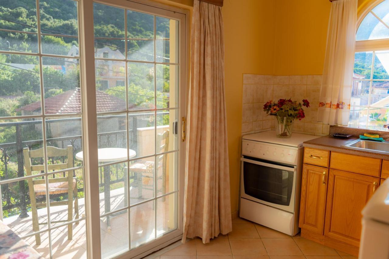 Valsamis Villa Apartments Πόρος Εξωτερικό φωτογραφία