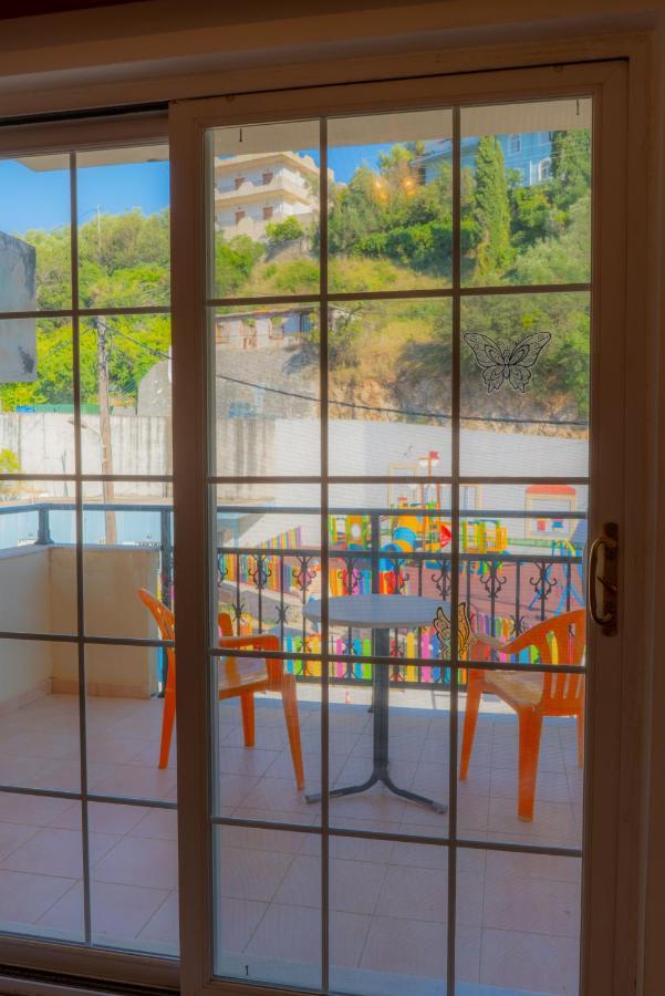 Valsamis Villa Apartments Πόρος Εξωτερικό φωτογραφία